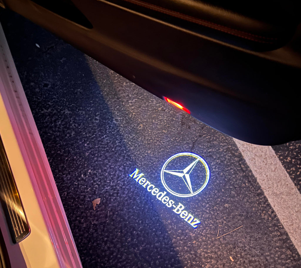 Logoprojektor till bildörrar